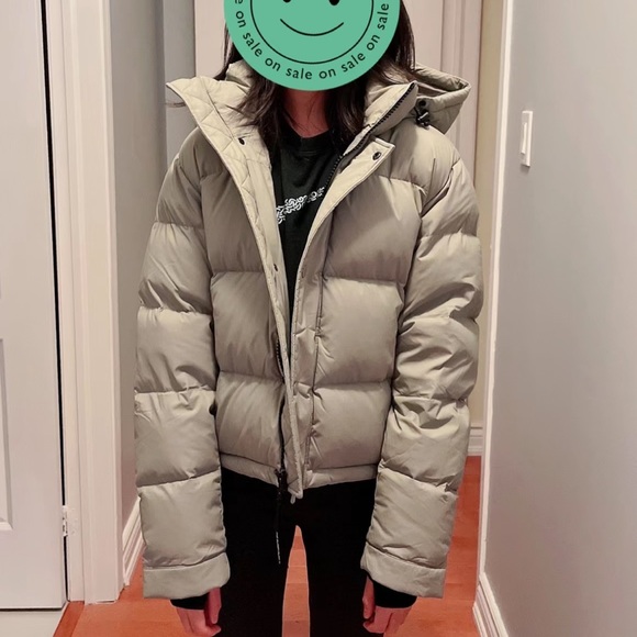 Aritzia Jackets & Blazers - Aritzia super puff